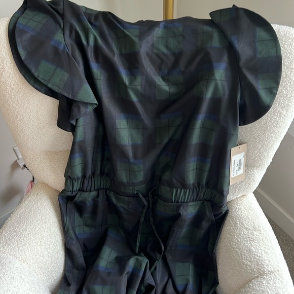 NWT 9 TO 9 JUMPSUIT, MISTLETOE Albion Fit Large Christmas Print One Piece Outfit - Picture 2 of 6